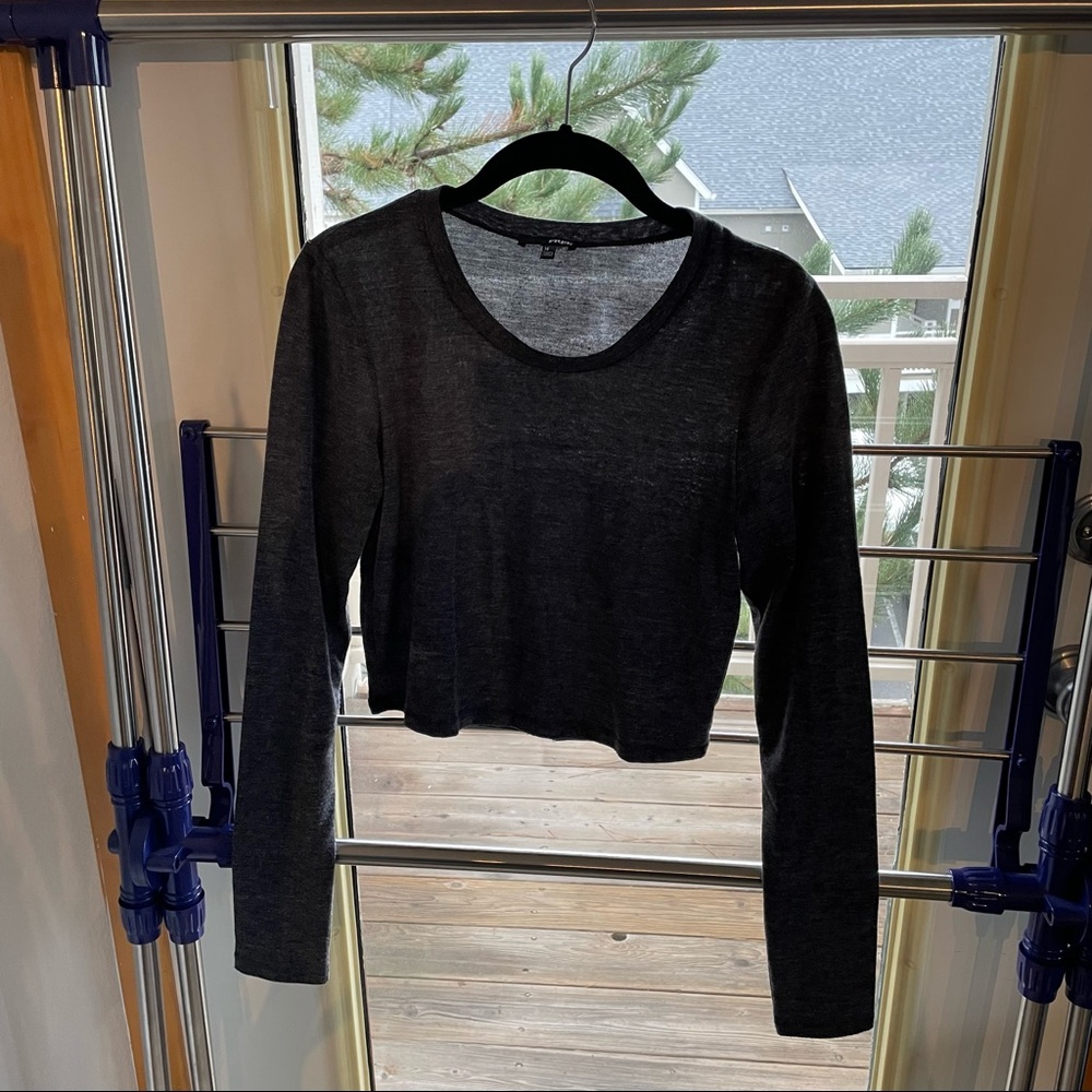Aritzia heather blue long sleeve crop top